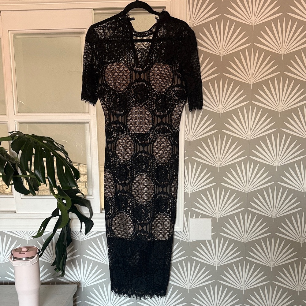 Alexia Admor Black Lace Midi Dress